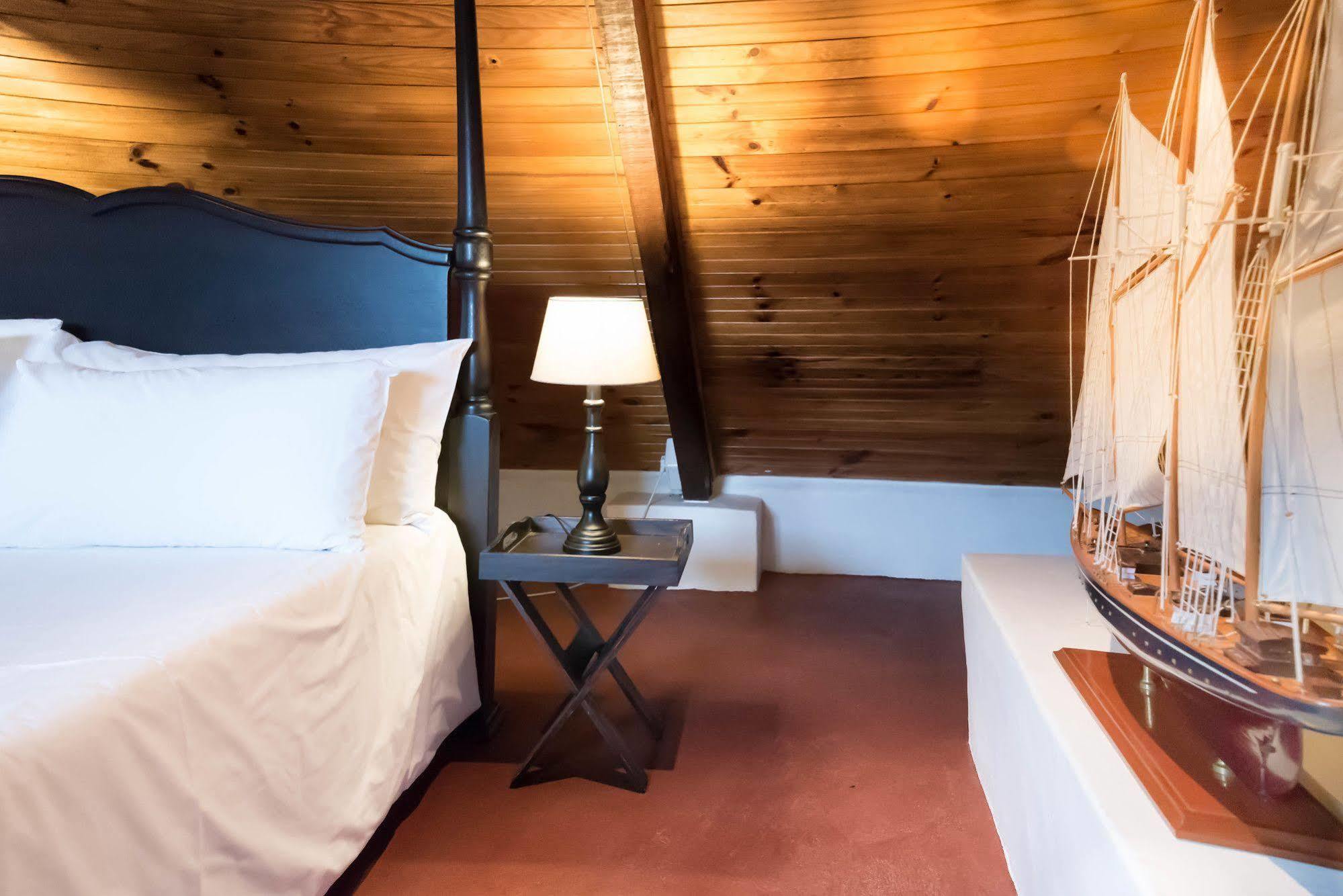 De Leeuwenhof Estate Hotel Paarl Ngoại thất bức ảnh